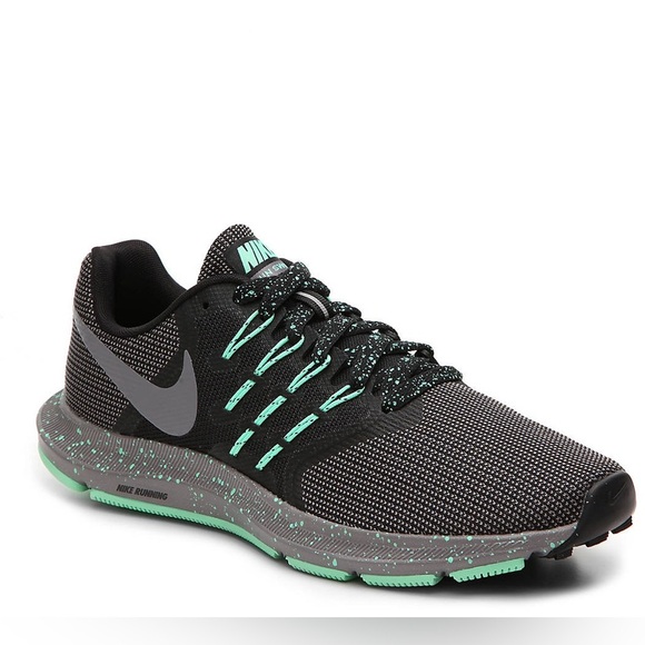 Nike Swift Run SE Gunsmoke Green Glow - Picture 1 of 7